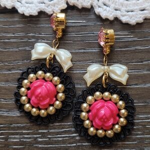 TARINA TARANTINO designer Swarovski crystal Lucite bow rose gold tone earrings